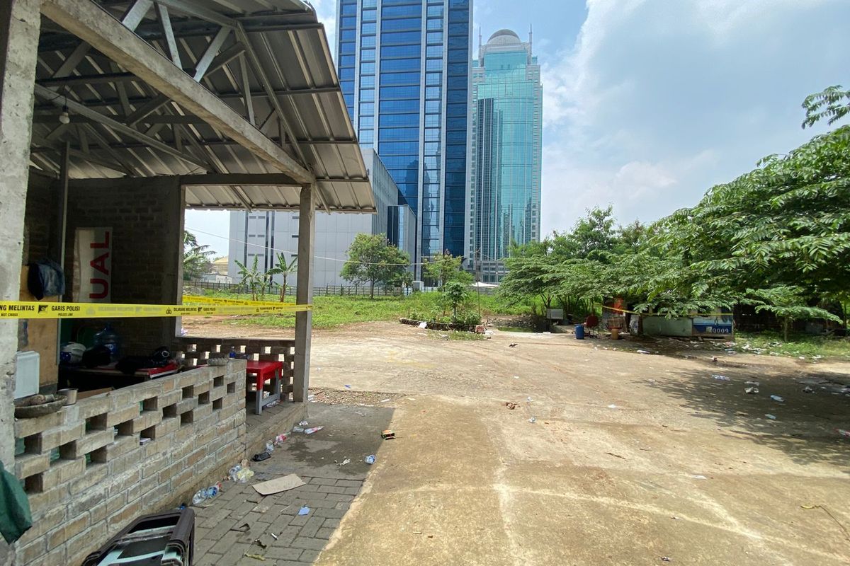 Lahan Kosong Tempat Pengacara Dikeroyok dan Ditembak di Tanah Abang  Dipasangi Garis Polisi