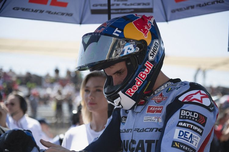 Pebalap Gresini Racing Alex Marquez bersiap menjelang Sprint Race MotoGP Amerika 2023 di Circuit of The Americas (COTA), Austin, Amerika Serikat, pada Minggu (16/4/2023) malam WIB.