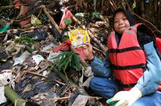 Perairan Jakarta Tercemar Sampah Saset, Ecoton Minta Produsen Ikut Bersihkan Sampahnya