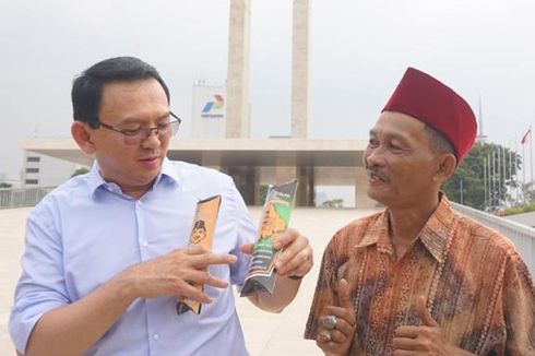 Ahok Promosikan Kerak Telor Milik Pedagang di Lapangan Banteng