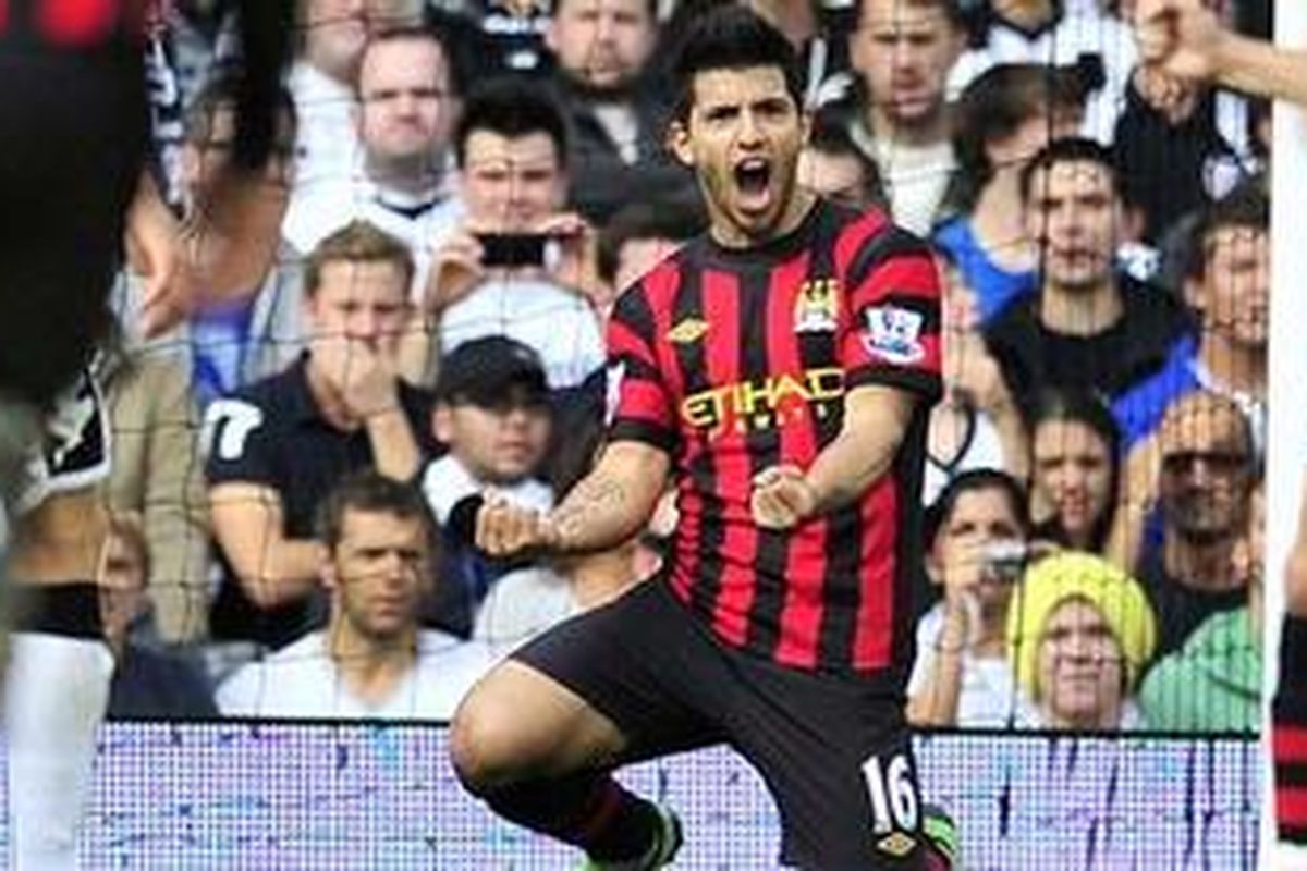 Penyerang Manchester City, Sergio Aguero. 