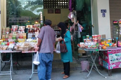 Serunya Berburu Takjil Berbuka Puasa di Halal Street Chiang Mai
