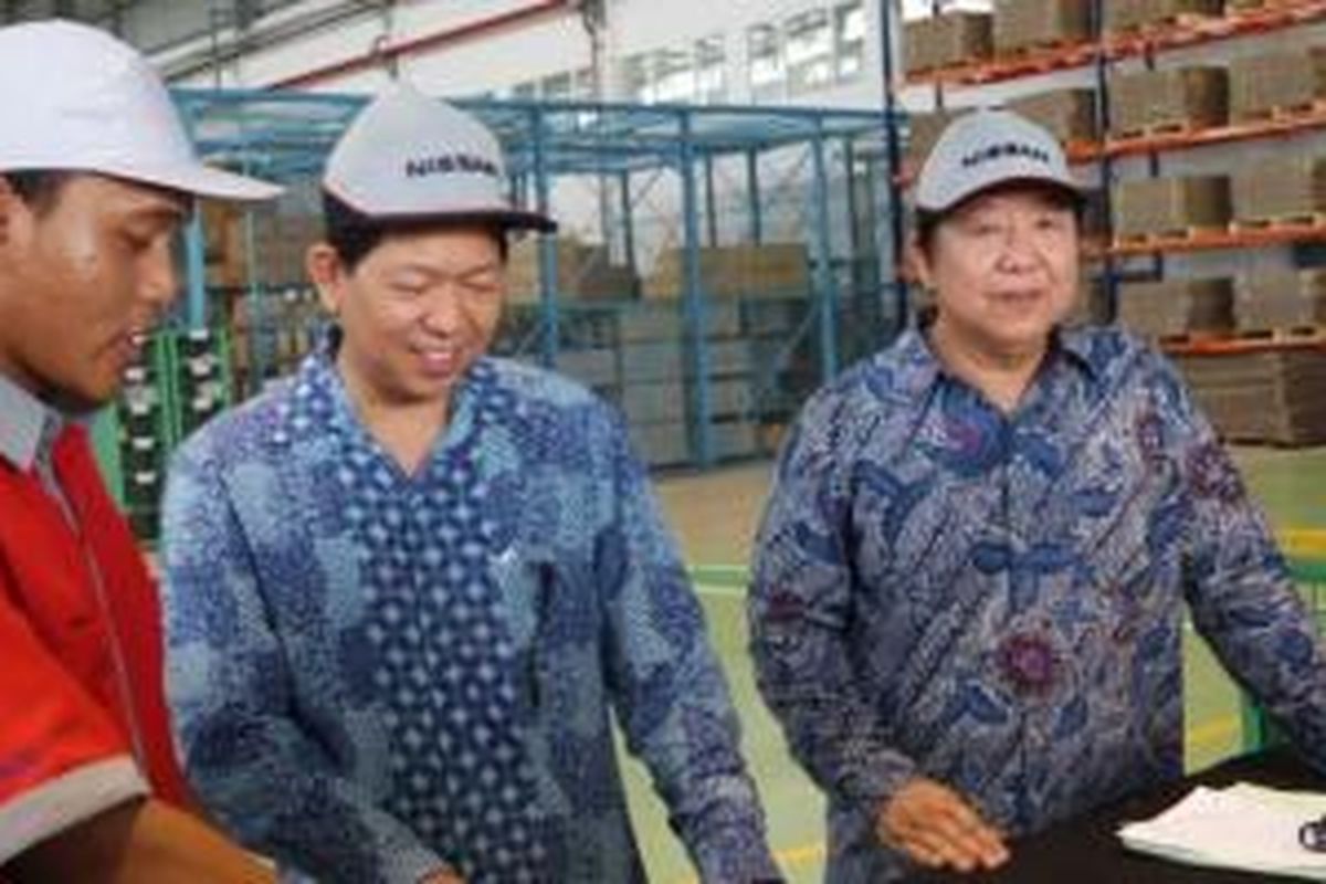 Direksi Nissan Motor Indonesia (NMI) resmikan Spare Part Center