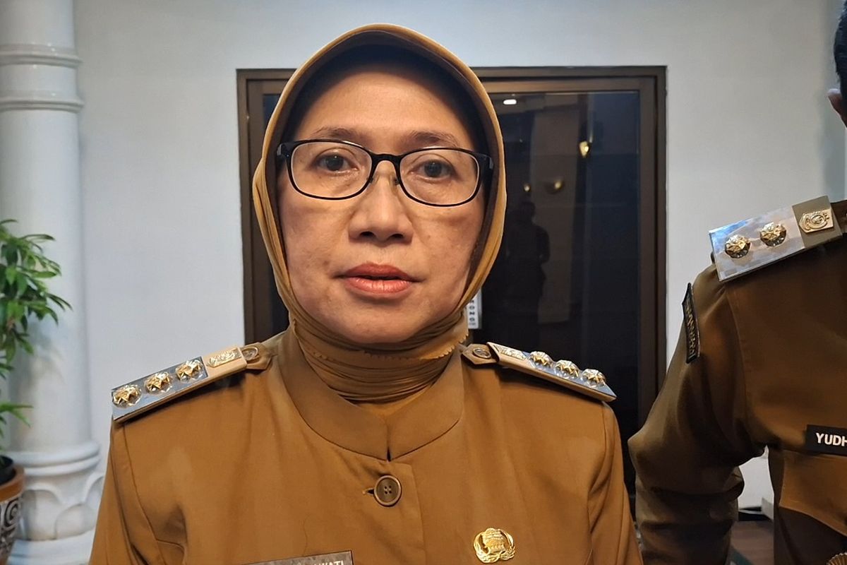 Bupati Lumajang Indah Amperawati di Kantor Pemkab Lumajang, Selasa (15/4/2025)