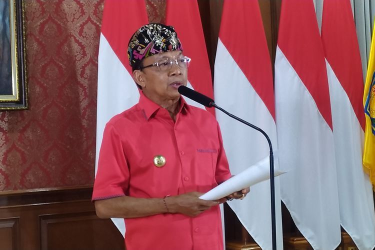 Gubernur Bali Wayan Koster. 