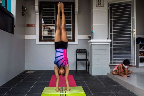 Rangkaian Gerak Handstand dan Headstand dalam Senam Lantai