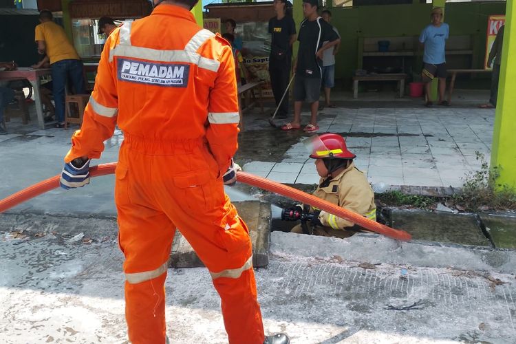 Pipa Gas di Rawalumbu Bekasi Bocor dan Terbakar