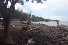 Banjir Rob Terjang Pantai Cacalan, Warga Diminta Waspada Ombak Tinggi