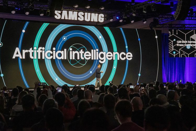 Samsung ungkap visi AI for All, di mana Samsung akan menggunakan teknologi AI untuk membuat pengalaman perangkat yang terhubung menjadi lebih aman, inklusif, dan hemat energi.
