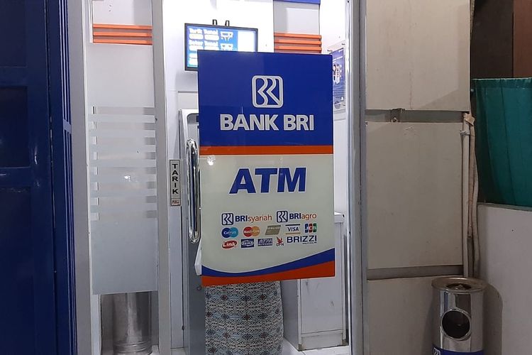 Cara setor tunai dan tarik tunai di ATM BRI dengan mudah dan praktis