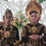 Menangis Saat Mantan Datang di Pernikahan, Pengantin Perempuan: Saya Tidak Sadar, Saya Khilaf