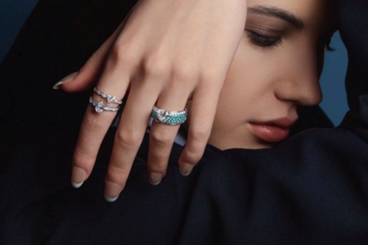 MONDIAL memberikan opsi engagement ring yang tidak hanya cantik, tetapi juga memiliki simbolisme mendalam. (Dok. MONDIAL)
