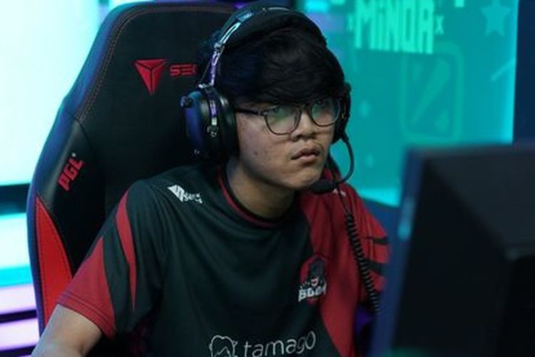 Ilustrasi Rafli Mikoto Rahman pemain Dota 2 Indonesia untuk Talon Esports.