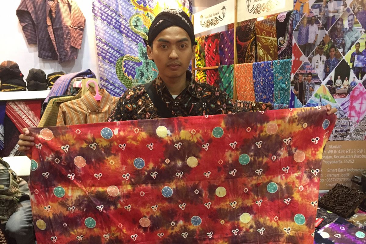 Batik jumputan kombinasi batik dari Smart Batik Indonesia