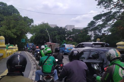 Cegah Massa 212 Masuk Jakarta, Polisi Saring Kendaraan di Perbatasan Tangsel