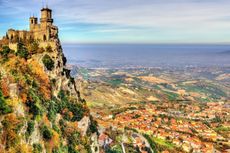 Ini Tips Cara Menuju ke San Marino, Republik Tertua di Dunia