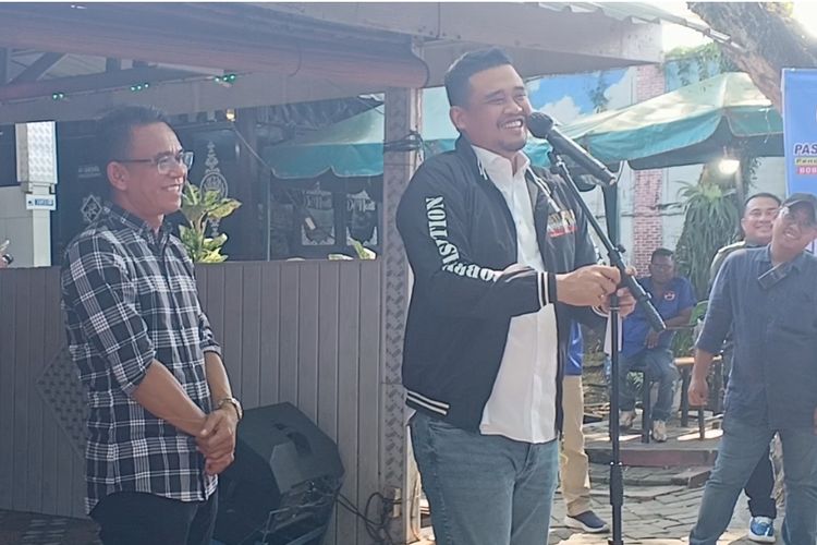 Calon gubernur Sumut nomor urut 1 Bobby Nasution saat berkampanye menemui relawannya di Kecamatan Percut Sei Tuan, Kabupaten Deli Serdang, Rabu (25/9/2024)