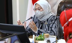Menaker Ida Ajak ASEAN-OSHNET Cegah Penyebaran HIV/AIDS di Tempat Kerja