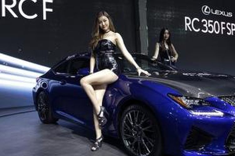 Car Show 2015 >> Gadis Seksi Penghias Seoul Motor Show 2015 Car Show 2015 >> Gadis Seksi Penghias Seoul Motor Show 2015