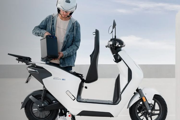 Motor listrik Honda EM1 e: pakai teknologi Honda Mobile Power Pack 