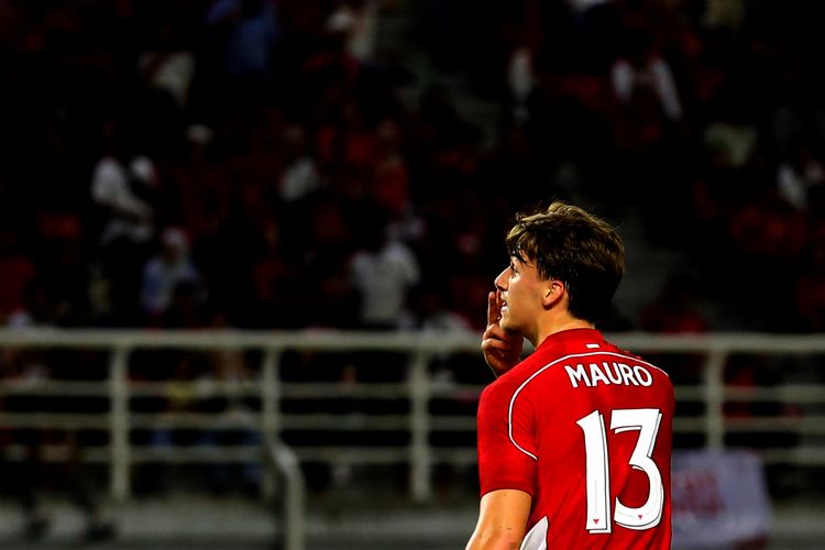 Pemain timnas indonesia Mauro Zijlstra saat laga FIFA Matchday melawan Taiwan yang berakhir dengan skor 6-0 yang berlangsung di Stadion Gelora Bung Tomo Surabaya, Jawa Timur, Jumat (5/9/2025) malam.