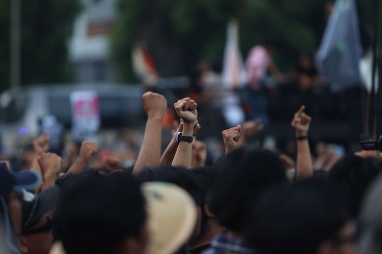 Gelombang Kritik Kelompok Buruh Tolak Pajak JHT