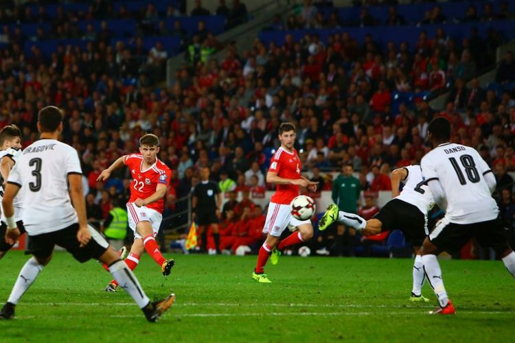 Striker muda Wales, Ben Woodburn, menjadi penentu kemenangan 1-0 negaranya atas Austria pada laga lanjutan Kualifikasi Piala Dunia 2018, Sabtu (2/9/2017).
