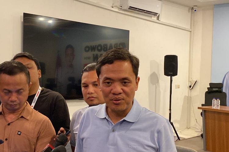 Wakil Ketua TKN Prabowo-Gibran, Habiburokhman dalam keterangannya kepada awak media di Media Center TKN, Kebayoran Baru, Jakarta Selatan, Minggu (21/1/2024).