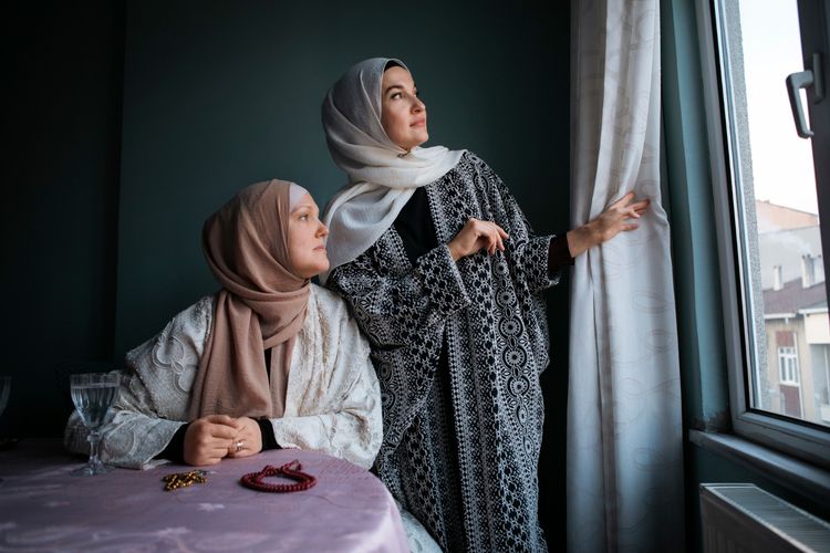 Cara Mix and Match Warna Baju Lebaran agar Tetap Selaras