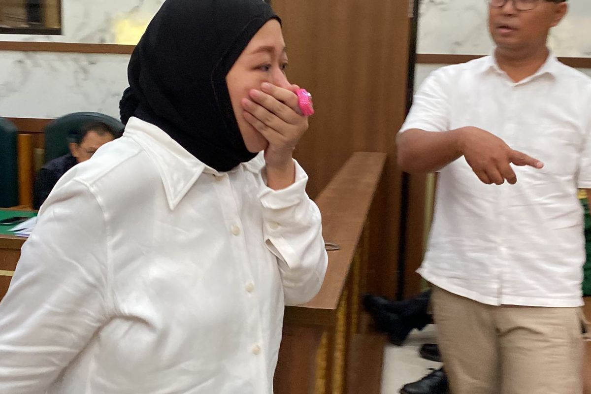 Meita Irianty Mual-mual hingga Izin Keluar Ruangan Sebelum Sidang Perdana di PN Depok