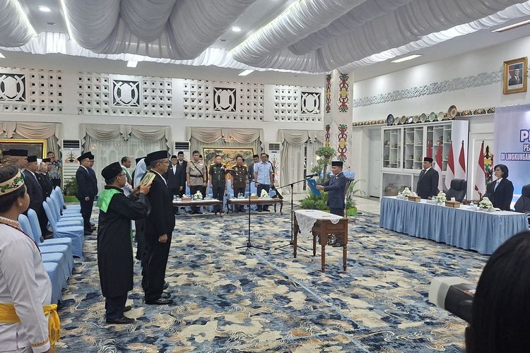 Lantik Pejabat di Tengah APBD Anjlok hingga Rp 1 Triliun, Gubernur Kalteng: Kepala OPD Harus Kreatif