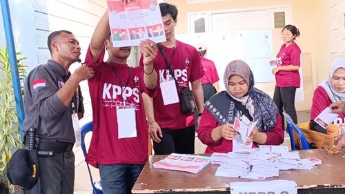 Sempat Terkendala Hujan, Penghitungan Suara Seluruh TPS di NTB Rampung