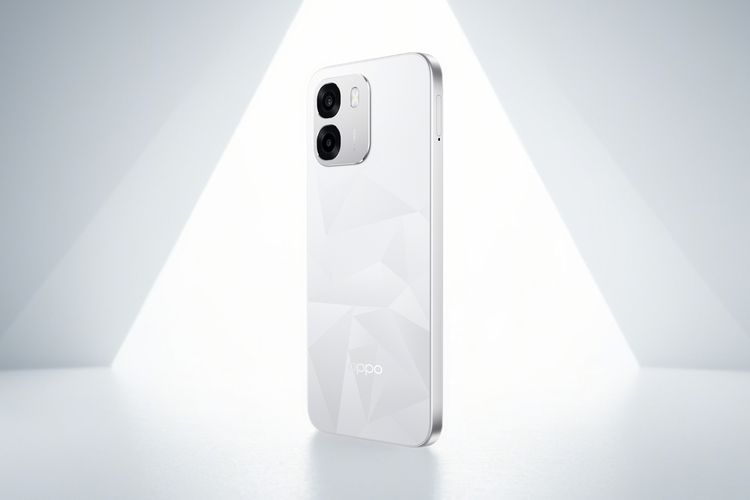 Oppo A6t Pro varian Putih.