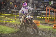 Crossers Top Tanah Air Incar Podium Juara di Gelaran Motorcross Ini