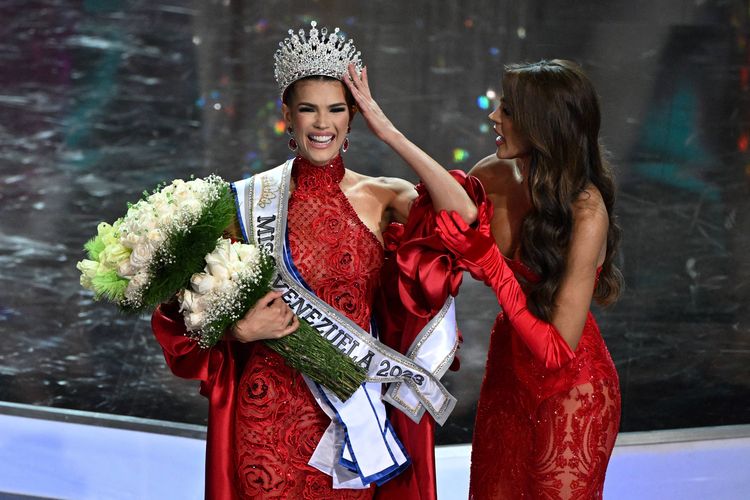 Ileana Márquez Pedroza, Miss Venezuela 2023 adalah ibu pertama yang berhasil memenangi kontes kecantikan ini