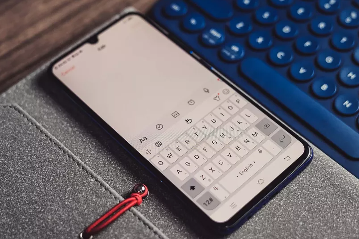 Ilustrasi keyboard di ponsel Android