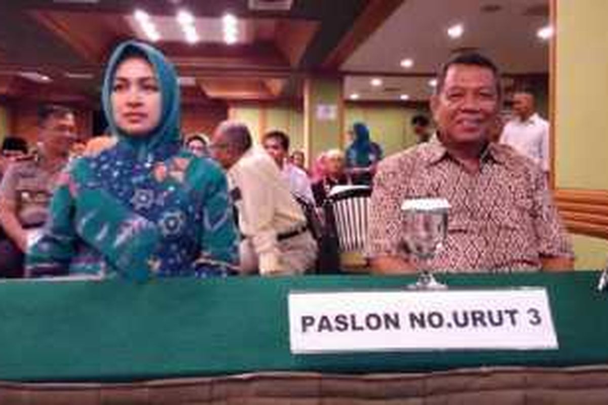 Pasangan Airin-Benyamin saat dikukuhkan menjadi Wali Kota dan Wakil Wali Kota Tangsel terpilih, Jumat (22/1). 