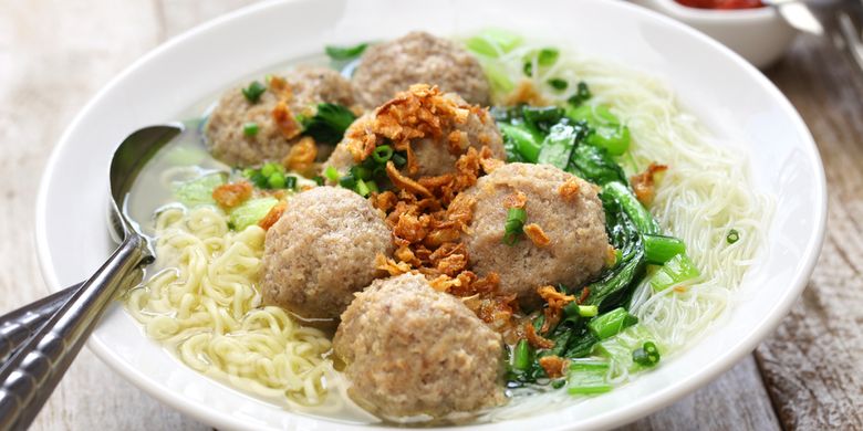 Resep Kuah Bakso Bening Tambah Tulang Ayam Lebih Sedap