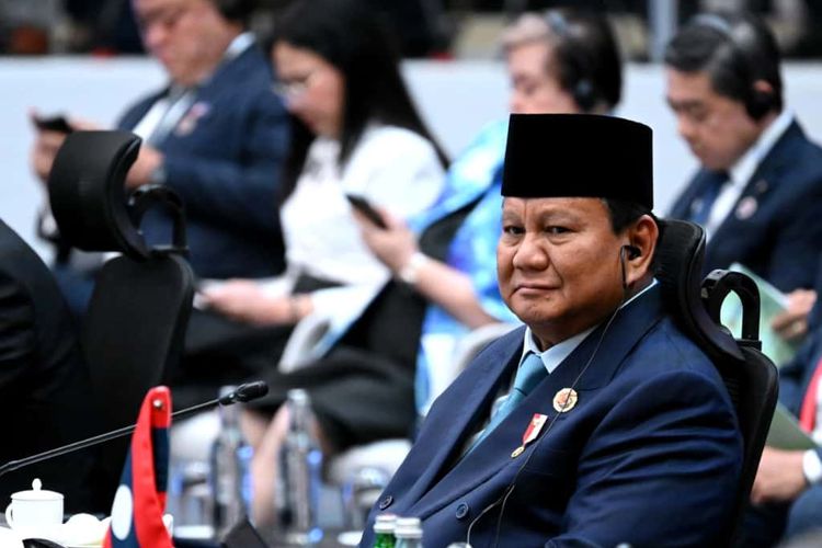 Presiden Republik Indonesia, Prabowo Subianto dalam Konferensi Tingkat Tinggi (KTT) ke-26 ASEAN-Republik Korea di Kuala Lumpur Convention Centre (KLCC), Malaysia, Senin (27/10/2025).