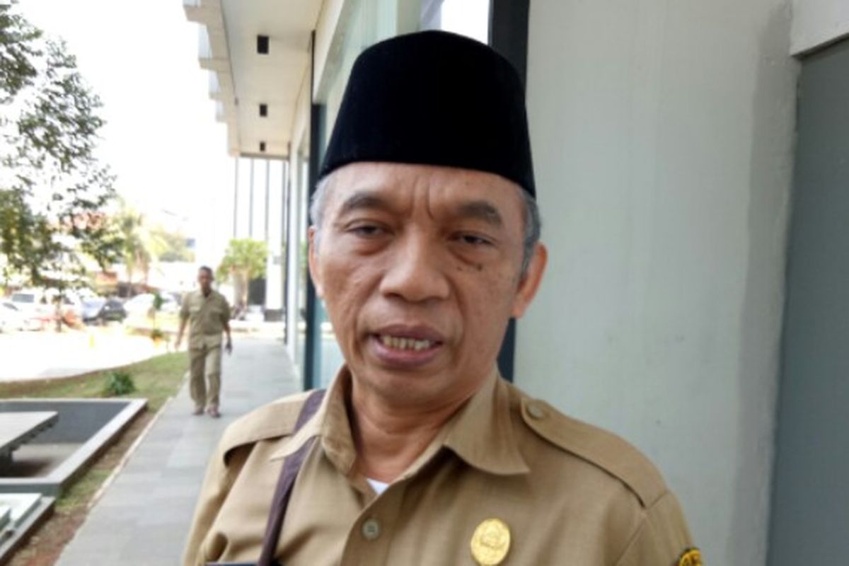 Kepala Badan Kepegawaian Pendidikan dan Pelatihan Kota Tangsel Apendi mengatakan akan memberikan sanksi kepada Aperatur Sipil Negara (ASN) yang memberikan dukungan terhadap calon wali kota dan wakil wali kota Tangerang Selatan dalam Pilkada Tangsel 2020, mendatang.  Hal tersebut dikatakan Apendi saat ditemui di Pemkot Tangsel pada Senin (4/11/2019).