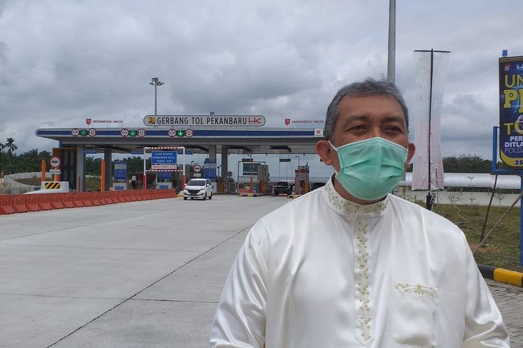 Branch Manager Tol Pekanbaru-Dumai, Indrajana saat diwawancarai Kompas.com terkait banyaknya kecelakaan lalu lintas di jalan tol Pekanbaru-Dumai, Provinsi Riau, Kamis (21/1/2021).