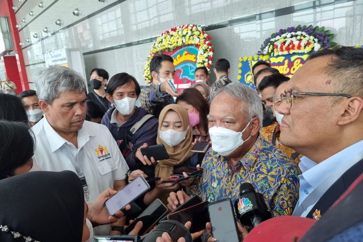 Menteri Pekerjaan Umum dan Perumahan Rakyat (PUPR) Basuki Hadimuljono saat ditemui setelah acara Infrastructure Connect di Jakarta International Expo, Rabu (23/11/2022).