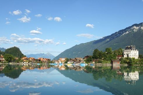 6 Aktivitas di Danau Brienz Swiss, Susur Desa hingga Naik Kayak