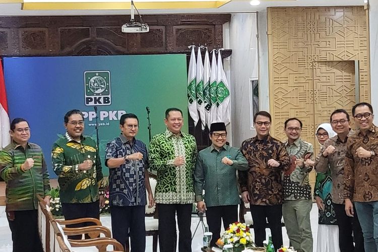 Empat pimpinan MPR RI bertemu Ketua Umum PKB Muhaimin Iskandar atau Cak Imin di Kantor DPP PKB, Raden Saleh, Jakarta Pusat, Sabtu (8/6/2024).