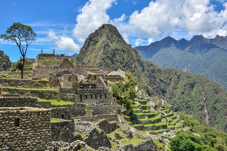 Tempat wisata di Peru - Machu Picchu.
