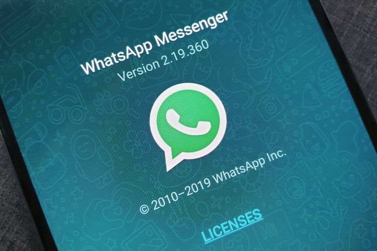 ilustrasi logo WhatsApp Messenger.