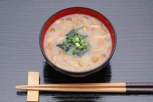 Resep Sup Miso Jamur, Hidangan Kaya Nutrisi yang Cepat Dibuat