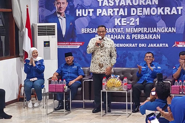 Gubernur DKI Jakarta Anies Baswedan ketika menghadiri Kantor DPD Demokrat DKI Jakarta, Jumat (9/8/2022) malam.