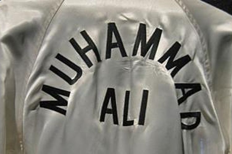 Jubah milik Muhammad Ali