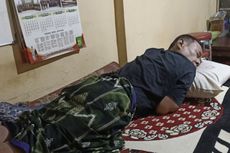 Begini Kondisi Ngadenin Tidur di Warung Setelah Rumahnya 